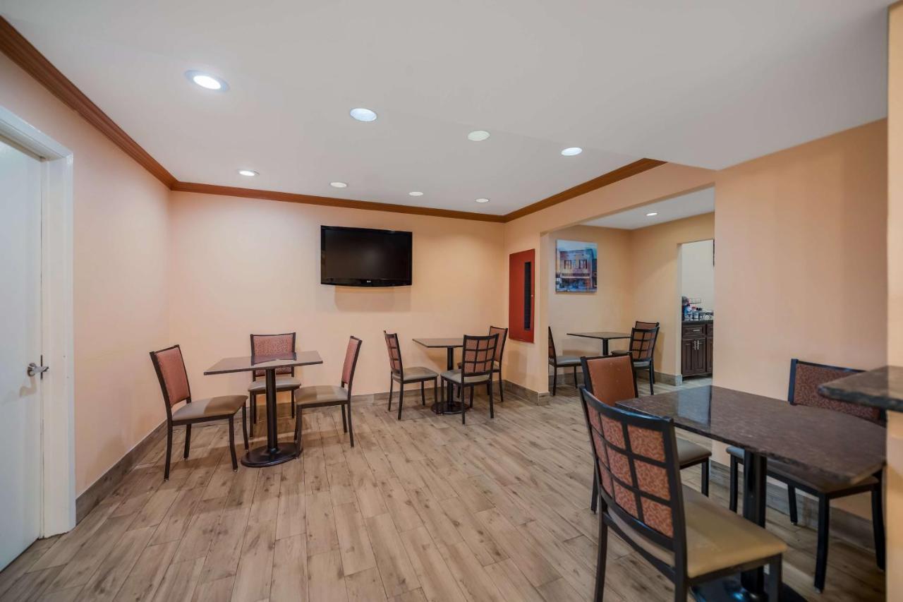Surestay Hotel By Best Western Mt Pleasant Mount Pleasant Экстерьер фото