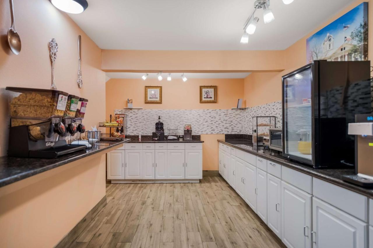 Surestay Hotel By Best Western Mt Pleasant Mount Pleasant Экстерьер фото