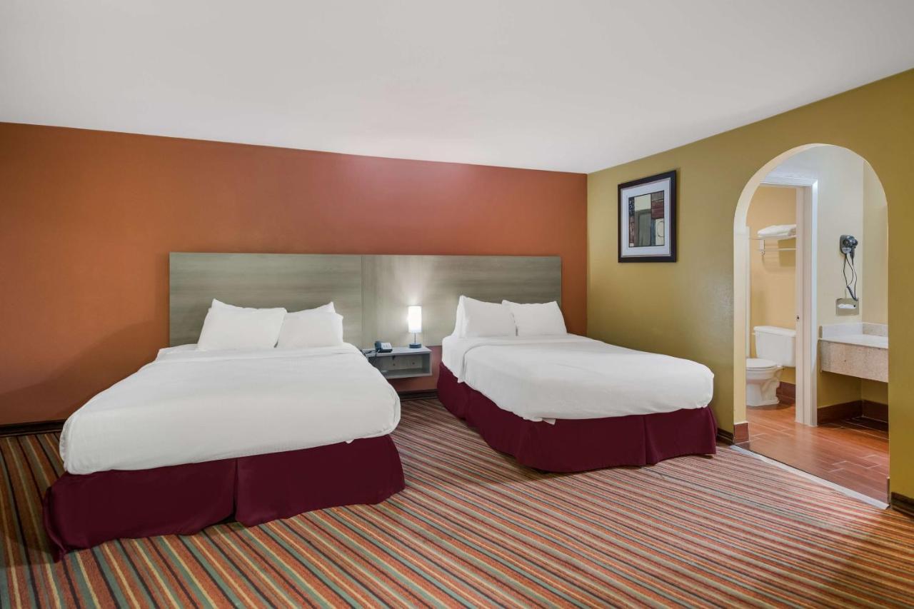 Surestay Hotel By Best Western Mt Pleasant Mount Pleasant Экстерьер фото